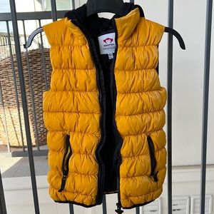 Appaman vest